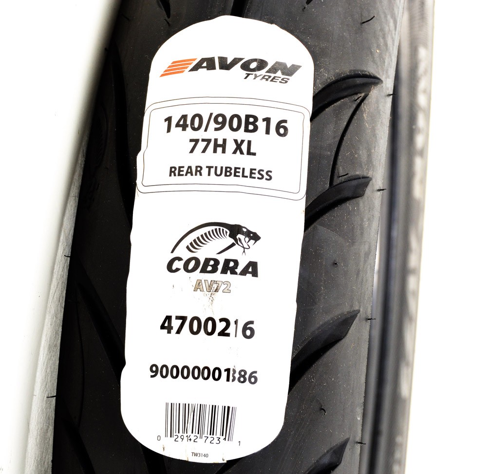 Avon 140/90 R16 AV77 Cobra Rear Tire for Custom Harley-Davidson Motorcycle