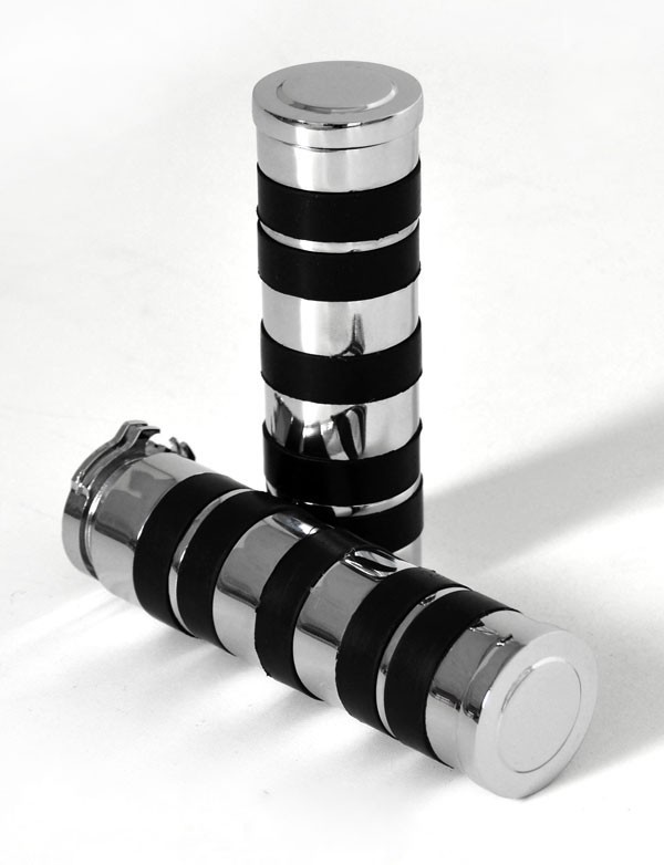 Chrome Hand Grips "5 Bands" for Harley-Davidson
